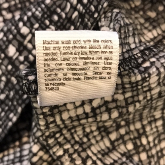 3/$25 A.N.A. Geometric Pattern Button Down Shirt Size 14 - Picture 7 of 9